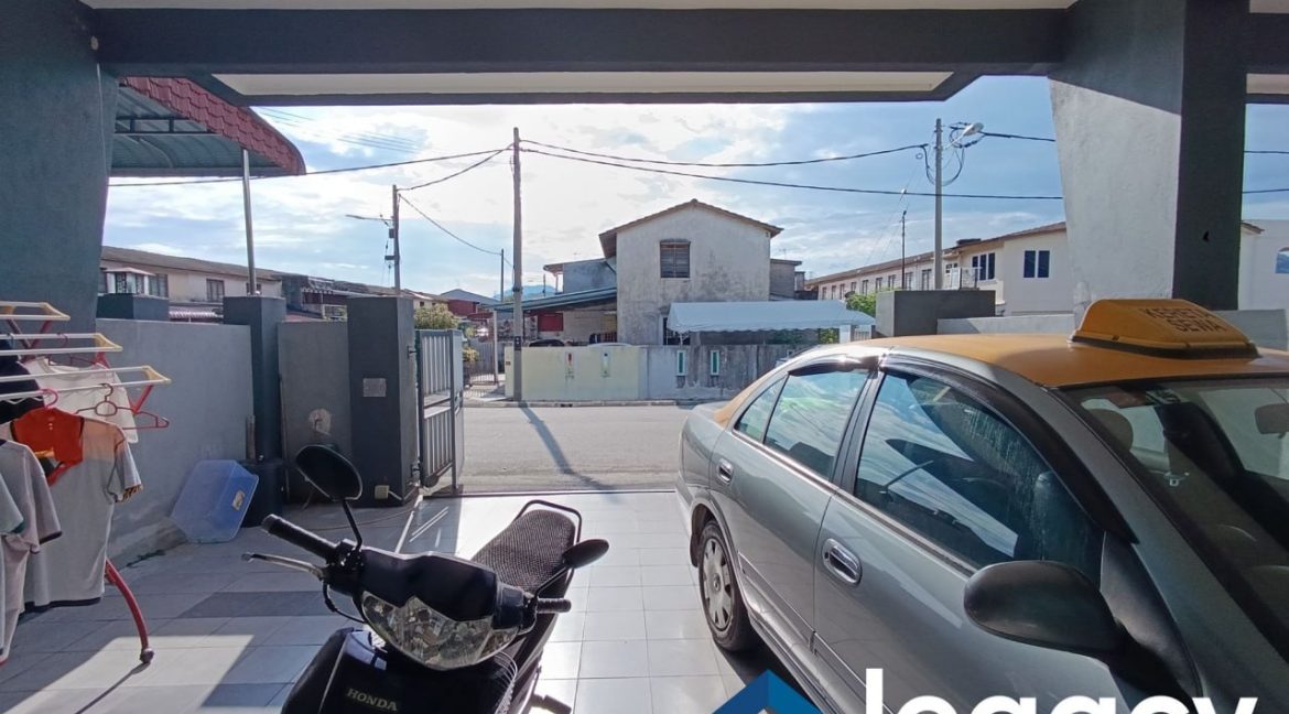 6102903942569640423 (1)