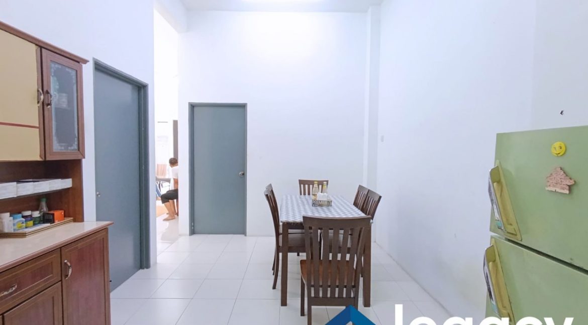 6102903942569640432 (1)