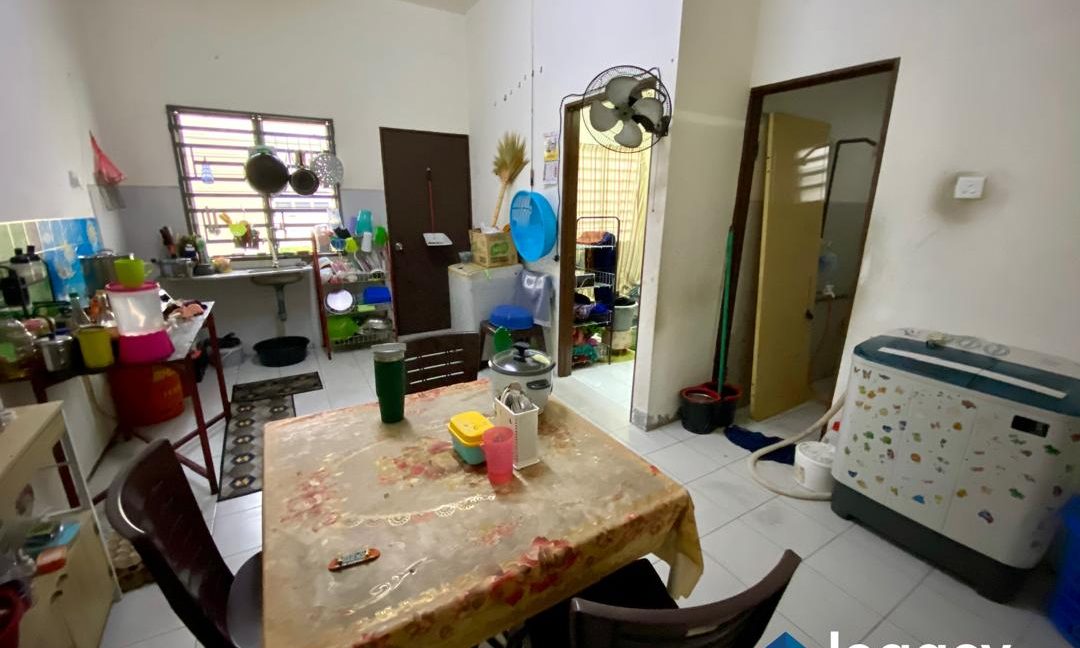 WhatsApp-Image-2024-10-11-at-6.58.00-PM-12