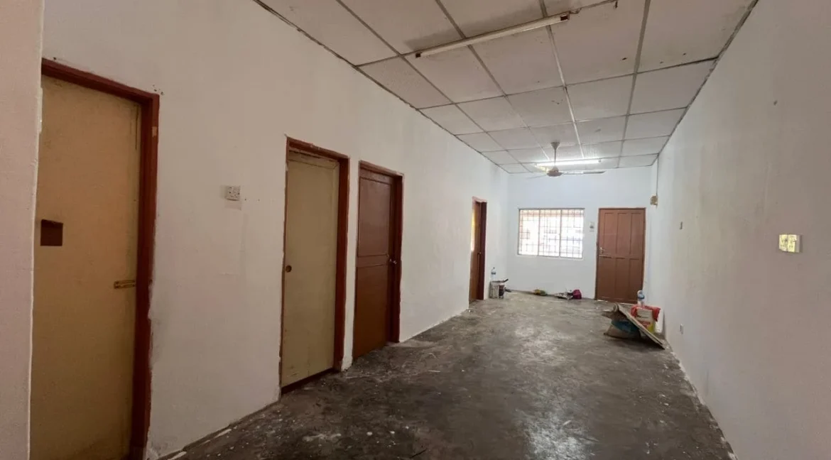 teres-low-cost-untuk-dijual-taman-seri-iskandar-perdana-perak-09